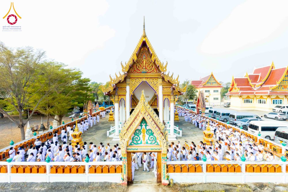 ภาพ No.298949:วันที่ 20 มกราคม พ.ศ. 2569 พิธีทอดผ้าป่าทำนุบำรุงศาสนสถาน ณ วัดใหม่นพรัตน์ ต.เนินพระปรางค์ อ.สองพี่น้อง จ.สุพรรณบุรี ในโครงการธรรมยาตรา กตัญญูบูชา มหาปูชนียาจารย์ พระมงคลเทพมุนี(สด จนฺทสโร) พระผู้ปราบมาร อนุสรณ์สถาน 7 แห่ง ปีที่ 14