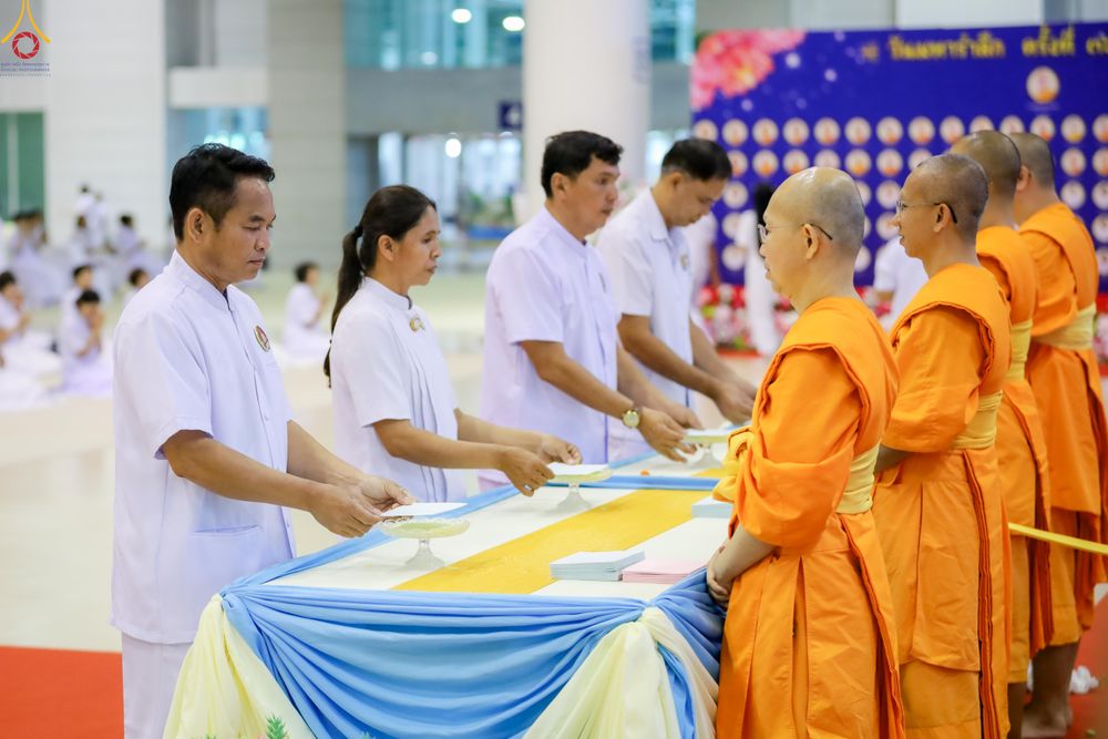 ภาพ No.339540:วันที่ 18 กรกฎาคม พ.ศ.2569 วันมหารำลึก ครั้งที่ 36 ณ ห้องแก้วสารพัดนึก 1 วัดพระธรรมกาย