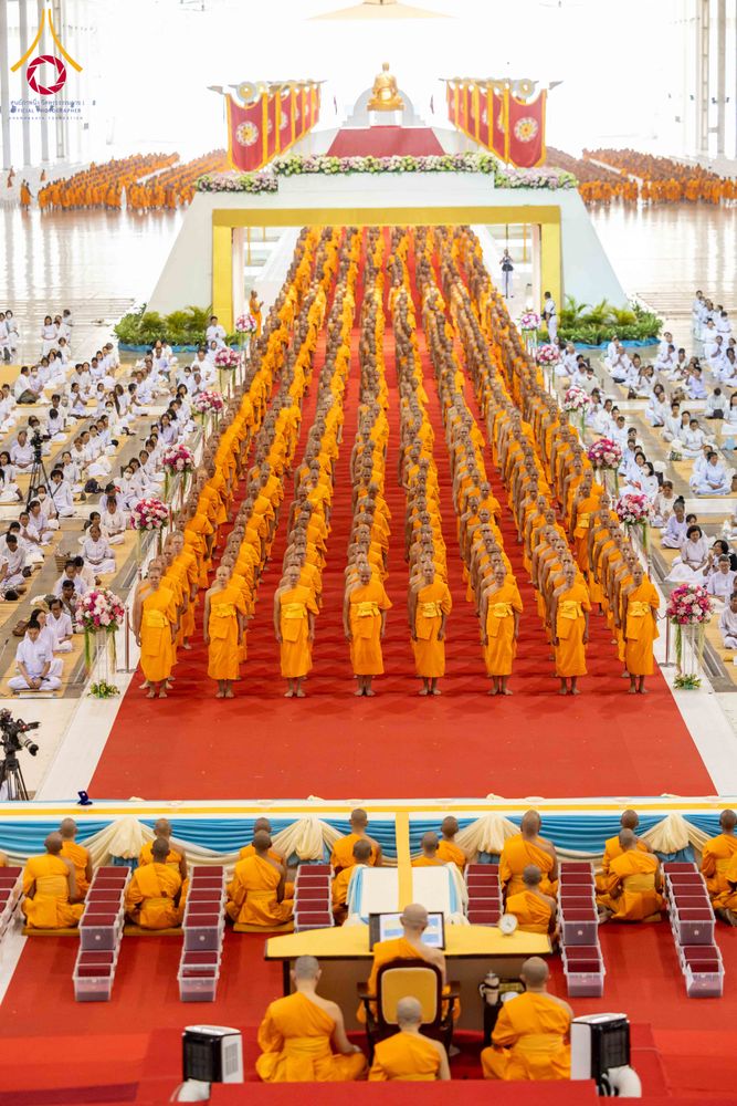 ภาพ No.308682:วันที่ 1 กุมภาพันธ์ พ.ศ. 2569 พิธีรับประกาศนียบัตร และพระของขวัญพระธรรมยาตรา ณ สภาธรรมกายสากล วัดพระธรรมกาย จ.ปทุมธานี