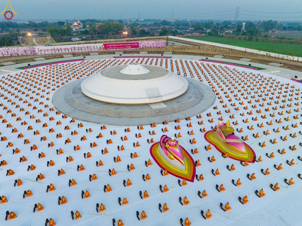 ภาพ No.74243:พุทธบุตรธรรมยาตรา ปฏิบัติธรรมและบันทึกภาพประวัติศาสตร์ ในโครงการธรรมยาตรากตัญญูบูชา มหาปูชนียาจารย์ พระมงคลเทพมุนี(สด จนฺทสโร) พระผู้ปราบมาร อนุสรณ์สถาน 7 แห่ง ปีที่ 11 ณ อนุสรณ์สถานบางปลา อ.บางเลน จ.นครปฐม วันที่ 23 มกราคม พ.ศ. 2566