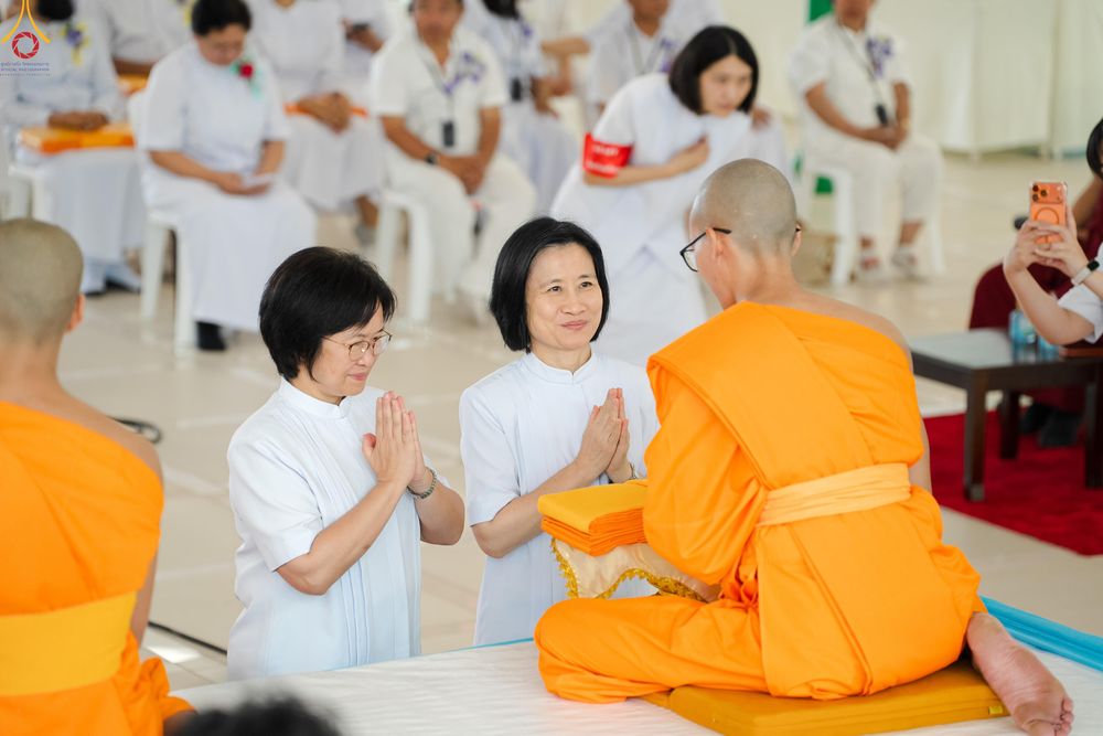 ภาพ No.328530:วันเสาร์ที่ 2 พฤษภาคม พ.ศ.2569 พิธีอุปสมบทสามเณรเตรียม DCI รุ่นที่ 23 ณ อุโบสถพระไตรปิฎก วัดพระธรรมกาย จังหวัดปทุมธานี