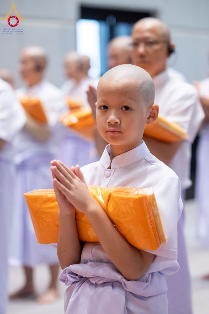 ภาพ No.286689:วันเสาร์ที่ 12 กรกฏาคม พ.ศ.2568 พิธีบรรพชาอุปสมบท  โครงการบรรพชาอุปสมบทหมู่ ธรรมทายาทนานาชาติ(ภาคภาษาจีน), โครงการบรรพชาสามเณร โรงเรียนนานาชาติ รุ่นที 14