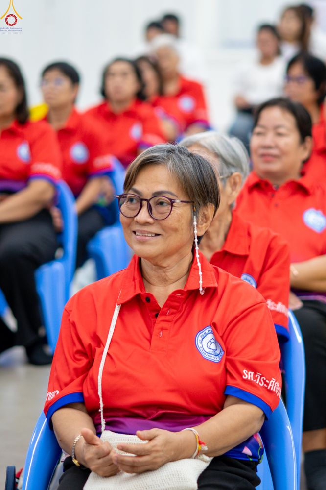 ภาพ No.321107:วันที่ 10 เมษายน พ.ศ.2569 โครงการส่งเสริมและสนับสนุนการเรียนรู้สำหรับผู้สูงอายุ ประจำปีงบประมาณ พ.ศ.2569 จัดโดย ฝ่ายสังคมสงเคราะห์ กองสวัสดิการสังคม องค์การบริหารตำบลคลองสาม จ.ปทุมธานี ณ วัดพระธรรมกาย