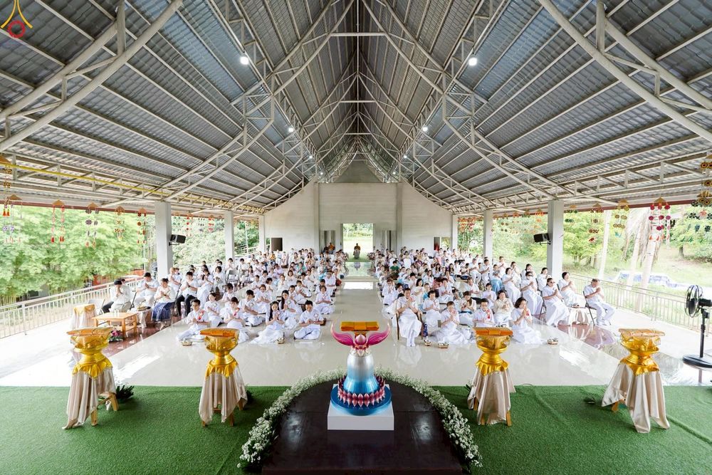 ภาพ No.234323:พิธีมุทิตาสักการะ "พระสิริรัตนเมธี" เจ้าคณะจังหวัดเลย ,พิธีถวายไทยธรรม ๙ วัด และพิธีทอดผ้าป่าเพื่อสร้างทุกสิ่ง  ในวาระทำบุญครบรอบ ๑๐ ปี ณ ศูนย์ปฏิบัติธรรมแก้วภูเรือ อ.ภูเรือ จ.เลย