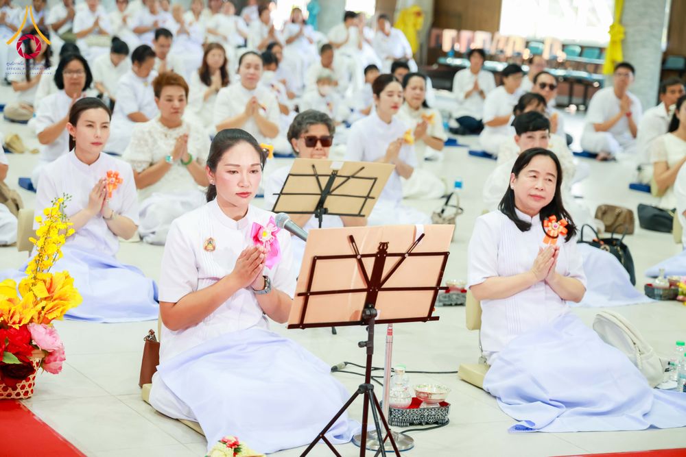 ภาพ No.315649:วันอาทิตย์ ที่ 22 มีนาคม พ.ศ. 2569 พิธีทอดผ้าป่าฉลองพระประธาน พิธีประดิษฐานพระบรมสารีริกธาตุในองค์พระประธาน พิธีจารึกชื่อบรรจุในแผ่นฌาน ณ ศูนย์ปฏิบัติธรรมสมุทรปราการ (บางบ่อ)