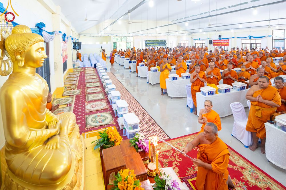 ภาพ No.311085:วันพฤหัสบดีที่ 26 กุมภาพันธ์ พ.ศ. 2569 พิธีถวายสังฆทานแด่คณะสงฆ์ 323 วัด ปีที่ 22 ครั้งที่ 182 พิธีมอบกองทุนหนุนแรงใจช่วยครูใต้ ปีที่ 19 ครั้งที่ 145 และพิธีทำบุญอุทิศส่วนกุศลให้ผู้วายชนม์