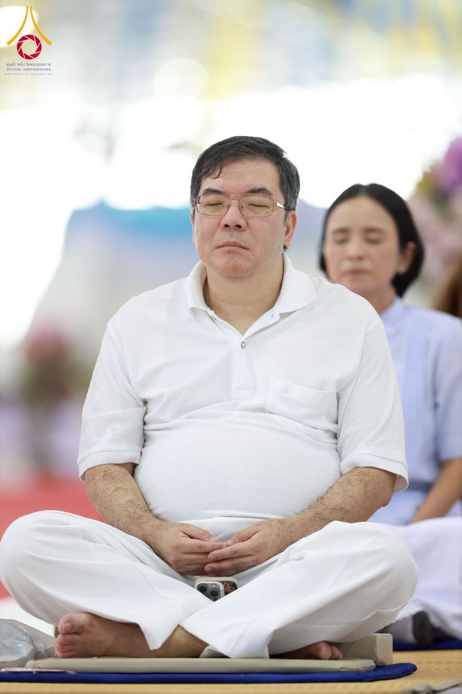 ภาพ No.258163:วันอาทิตย์ที่ 5 ตุลาคม พ.ศ. 2568 พิธีบูชาข้าวพระ ณ สภาธรรมกายสากล วัดพระธรรมกาย