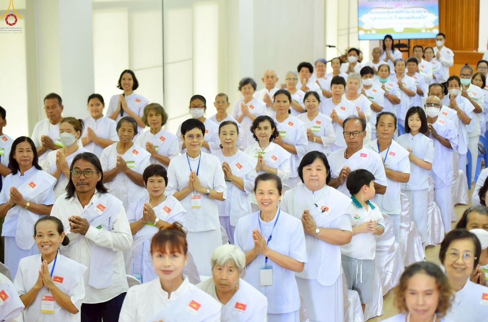 ภาพ No.250095:วันที่ 26-28 กันยายน พ.ศ. 2568 โครงการอบรมอุบาสกแก้ว อุบาสิกาแก้ว รุ่นที่ 3 ตัวแทนทอดกฐินสามัคคีทั่วไทย 30,000 วัด ณ ศูนย์ปฏิบัติธรรมจันทบุรี จ.จันทบุรี