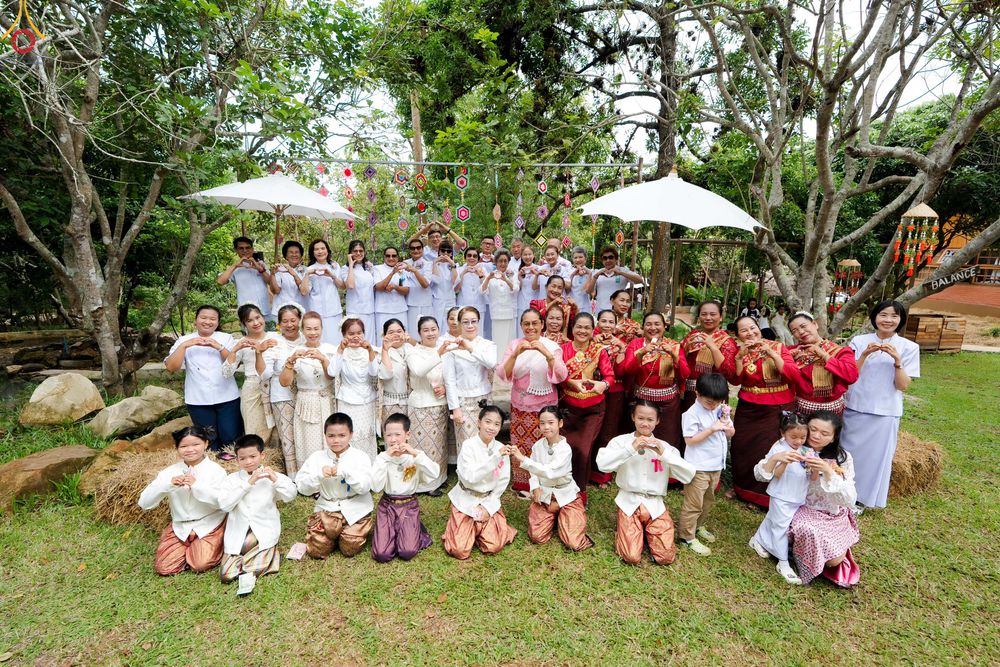 ภาพ No.335649:วันที่ 14 มิถุนายน พ.ศ.2569 พิธีทอดผ้าป่าแก้วภูเรือฉลองครบรอบ11ปี