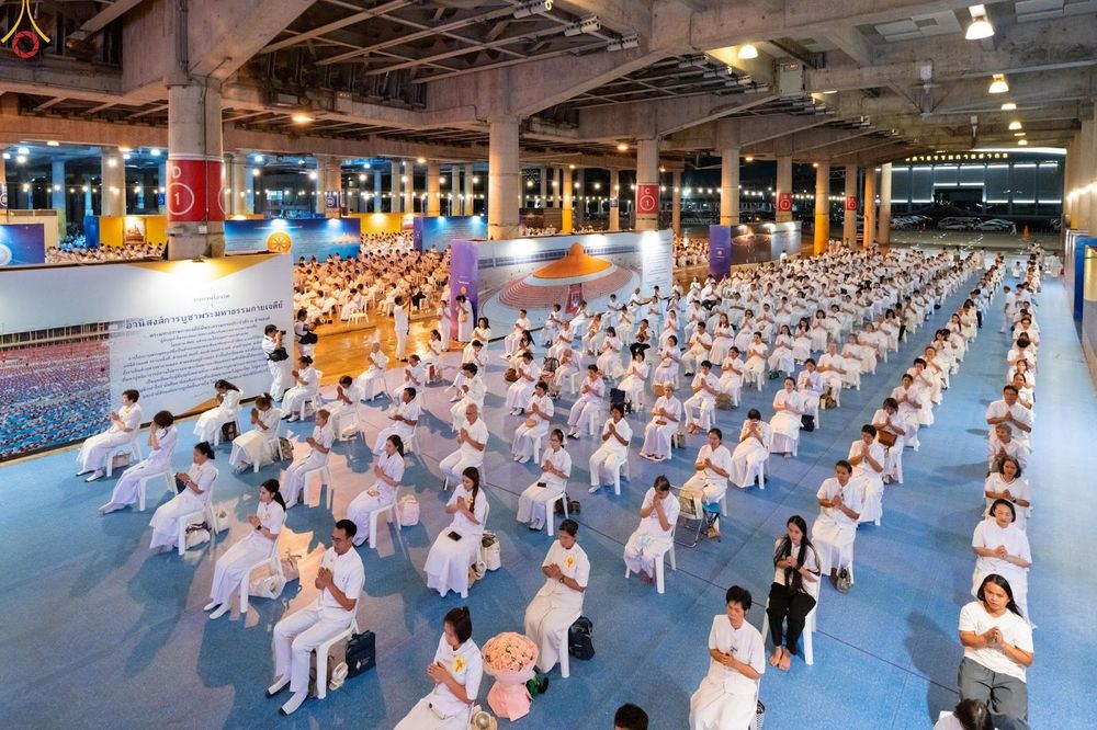 ภาพ No.345893:วันพฤหัสบดีที่ 27 สิงหาคม พ.ศ.2569 พิธีฉลองชัยสวดมนต์บทธัมมจักกัปปวัตตนสูตร 8,657,585,858 จบ ณ มหารัตนวิหารคด วัดพระธรรมกาย