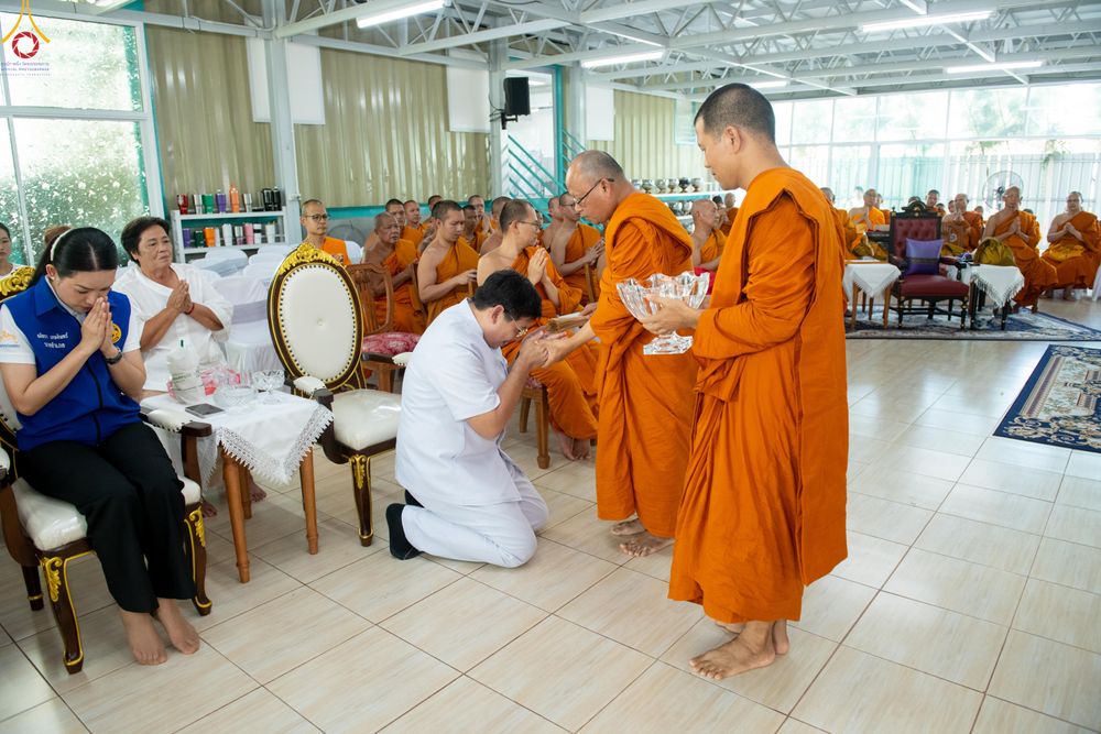 ภาพ No.333615:วันพุธที่ 10 มิถุนายน พ.ศ.2569 พิธีทอดผ้าป่าสามัคคีเพื่อบำรุงการศึกษาพระปริยัติธรรมของสามเณร และเพื่อบำรุงกิจการของศูนย์การศึกษาพระปริยัติธรรม ณ ศูนย์การศึกษาพระปริยัติธรรม สำนักเรียนวัดโมลีโลกยาราม ต.คลองสี่ อ.คลองหลวง จ.ปทุมธานี