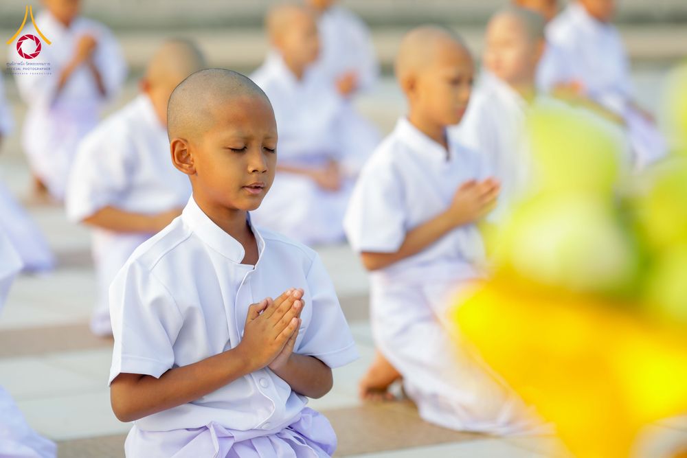 ภาพ No.319413:วันเสาร์ที่ 4 เมษายน พ.ศ.2569 พิธีขอขมา มอบผ้าไตร และถวายบาตรแด่นาคธรรมทายาท ในโครงการบรรพชาสามเณรฟื้นฟูพระพุทธศาสนาทั่วไทย โครงการหน่อแก้วเปรียญธรรม รุ่นที่ 14 โครงการสามเณรยุวธรรมทายาท รุ่นที่ 34 โครงการสามเณรมัชฌิมธรรมทายาท รุ่นที่ 30 ณ สภาธรรมกายสากล