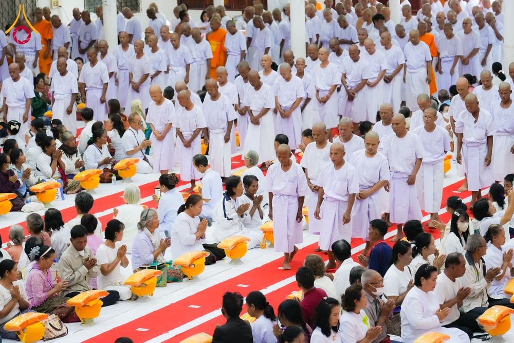 ภาพ No.281166:วันที่ 4 ธันวาคม พ.ศ. 2568 พิธีบรรพชาสามเณร ในโครงการบวชบูชาธรรมมหาปูชนียาจารย์  ณ วัดกลางพระอารามหลวง จังหวัดบุรีรัมย์