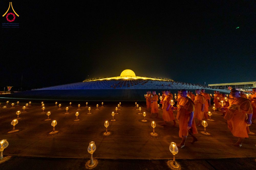ภาพ No.312280:วันอังคารที่ 3 มีนาคม พ.ศ.2569 พิธีเวียนประทักษิณและจุดมาฆประทีป (ภาพชุดที่ 2) ณ ลานธรรมพระมหาธรรมกายเจดีย์ วัดพระธรรมกาย