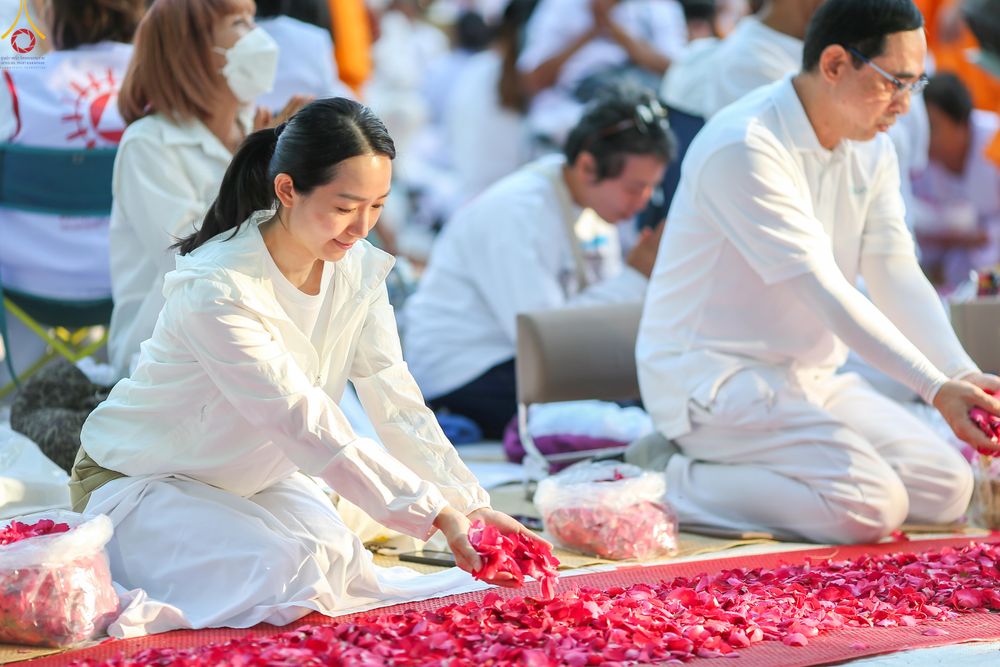 ภาพ No.289616:วันที่ 7 มกราคม พ.ศ. 2569 พิธีต้อนรับพระธรรมยาตรา ณ อนุสรณ์สถานลำดับที่ 2 สถานที่ตั้งมโนปณิธานบวชตลอดชีวิต อนุสรณ์สถานคลองบางนางแท่น อ.สามพราน จ.นครปฐม ในโครงการธรรมยาตรา กตัญญูบูชา มหาปูชนียาจารย์ พระมงคลเทพมุนี(สด จนฺทสโร) พระผู้ปราบมาร อนุสรณ์สถาน 7 แ