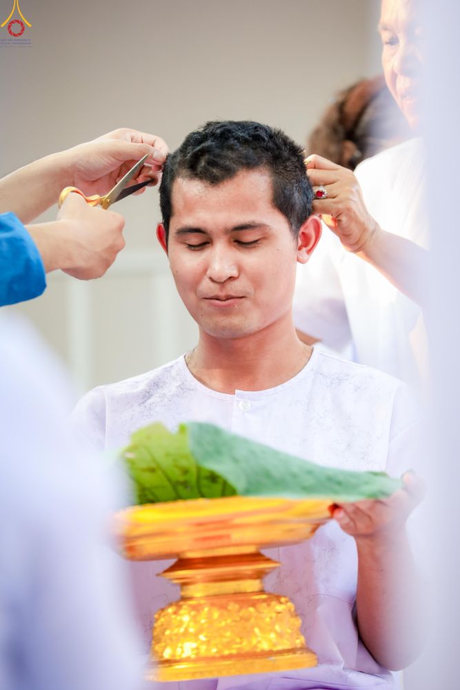 ภาพ No.319744:วันอาทิตย์ที่ 5 เมษายน พ.ศ.2569 พิธีตัดปอยผม และปลงผมนาคธรรมทายาท โครงการบรรพชาและอุปสมบทหมู่ รุ่นบูชาธรรม 82 ปี หลวงพ่อธัมมชโย