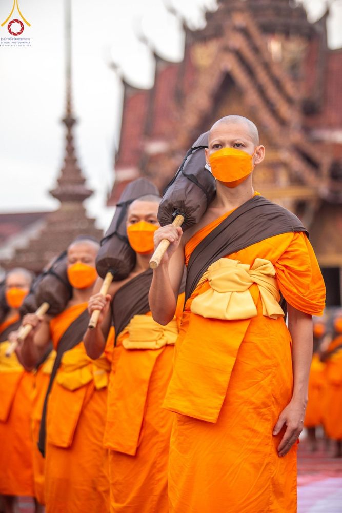 ภาพ No.127946:คณะพระธรรมยาตราฯ ปฎิบัติธรรมและถ่ายภาพหมู่ประวัติศาสตร์ ณ ลานหน้าพระปรางค์สามยอด วัดโคกสมานคุณ อ.หาดใหญ่ จ.สงขลา วันเสาร์ที่ 9 มีนาคม พ.ศ. 2567