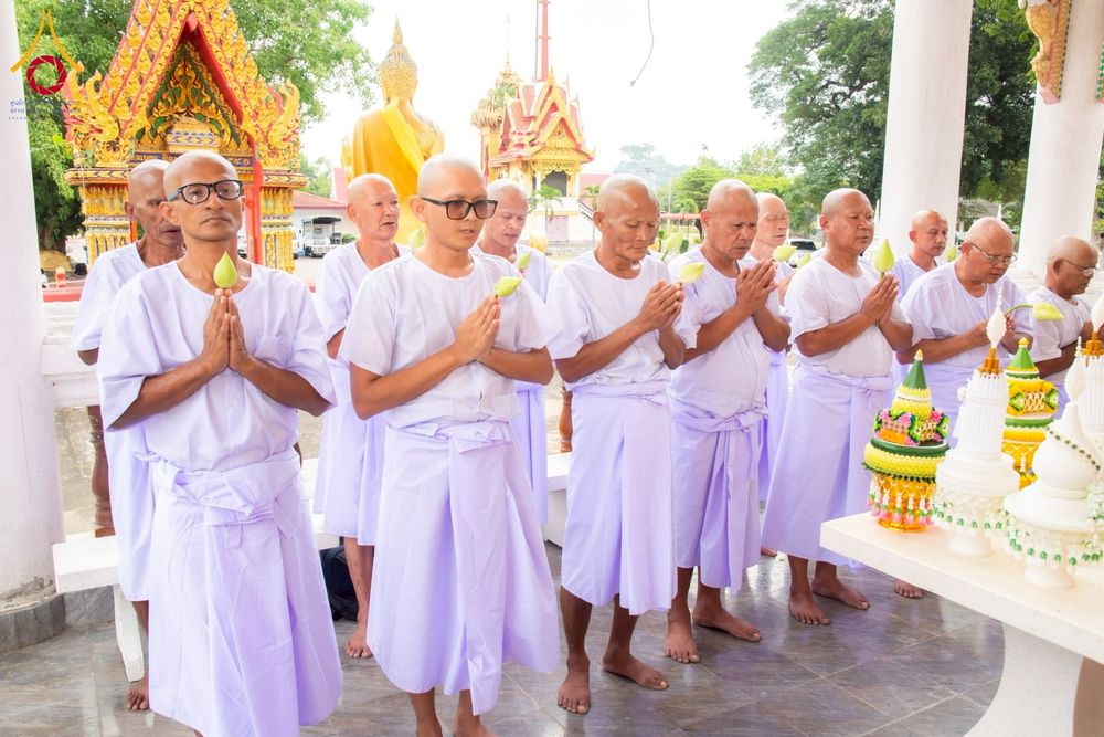 ภาพ No.276361:วันศุกร์ที่ 5 ธันวาคม 2568 (วันพ่อแห่งชาติ) พิธีบรรพชาอุปสมบทหมู่ธรรมทายาท จำนวน 14 รูป โครงการบรรพชาอุปสมบทหมู่ รุ่นบูชาธรรมมหาปูชนียาจารย์ ประจำปี 2568  ณ ศูนย์อบรมเยาวชนบางปะหัน จังหวัดพระนครศรีอยุธยา