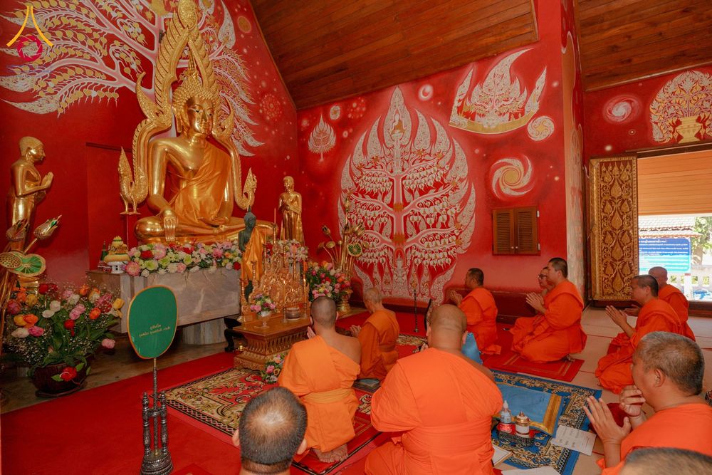 ภาพ No.179936:พิธีบรรพชาสามเณรและอุปสมบท โครงการบรรพชาอุปสมบทหมู่บูชาธรรมมหาปูชนียจารย์ ณ วัดพระธาตุจอมทอง และ วัดพระธาตุศรีโคมคำ อ.เมือง จ.พะเยา วันอังคารที่ ๓ ธันวาคม พ.ศ. ๒๕๖๗