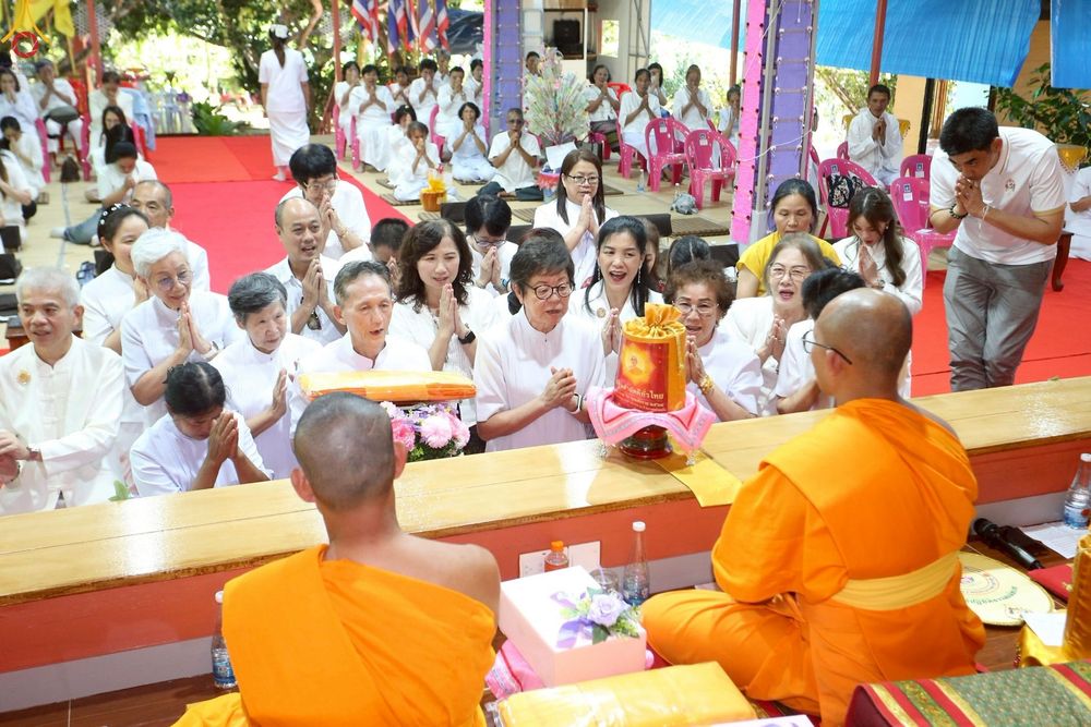 ภาพ No.265858:วันที่ 25 ตุลาคม พ.ศ. 2568 พิธีทอดกฐินสามัคคีทั่วไทย ณ ศูนย์ปฎิบัติธรรมแม่สรวย อำเภอแม่สรวย จ.เชียงราย โดยคณะศิษยานุศิษย์ บูชาธรรม 81 ปี หลวงพ่อธัมมชโย