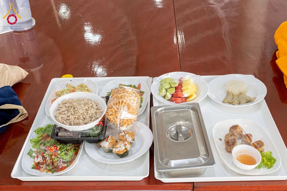 ภาพ No.276453:วันศุกร์ที่ 5 ธันวาคม พ.ศ. 2568 (วันพระ ขึ้น 15 ค่ำ เดือน 1) พิธีบุพเปตพลี ครั้งที่ 175 ร่วมอุทิศบุญแด่หมู่ญาติที่ล่วงลับไปแล้ว และสืบทอดอายุพระพุทธศาสนา ณ หอฉันคุณยายอาจารย์ฯ วัดพระธรรมกาย