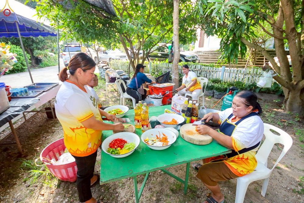 ภาพ No.262946:วันที่ 22 ตุลาคม พ.ศ. 2568 พิธีทอดกฐินสามัคคีทั่วไทย 30,000 วัด โดยคณะศิษยานุศิษย์ บูชาธรรม 81 ปี หลวงพ่อธัมมชโย ณ ธุดงคสถานทรงธรรมกำแพงเพชร ต.ทรงธรรม อ.เมือง จ.กำแพงเพชร