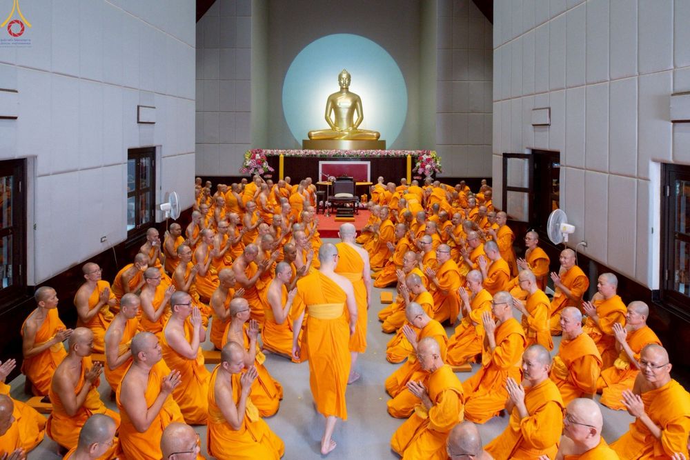 ภาพ No.250630:วันอังคารที่ 7 ตุลาคม พ.ศ. 2568 พิธีมหาปวารณาออกพรรษา ณ โบสถ์พระไตรปิฎก วัดพระธรรมกาย