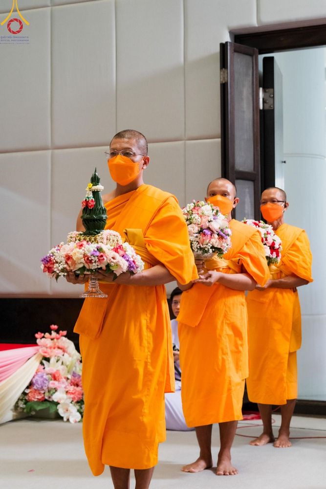 ภาพ No.123233:พิธีพระราชทานสัญญาบัตร พัดยศ และผ้าไตร แด่พระสงฆ์ในเขตปกครองคณะสงฆ์หนกลาง ณ วัดพระศรีมหาธาตุ เขตบางเขน กรุงเทพมหานคร และพิธีมุทิตาสักการะพระสังฆาธิการ ผู้ได้รับเลื่อนและตั้งสมณศักดิ์ ตามพระบรมราชโองการ ณ วัดพระธรรมกาย ในวันที่ 4 กุมภาพันธ์ พ.ศ. 2567