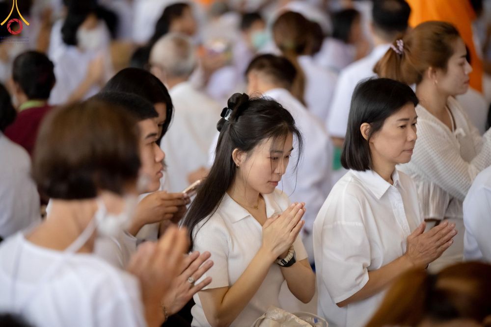 ภาพ No.137162:พิธีตักบาตร และปฏิบัติธรรม ในวันวิสาขบูชา วันพุธที่ 22 พฤษภาคม พ.ศ. 2567 ( วันพระขึ้น15 ค่ำ เดือน 6 ) ณ วัดพระธรรมกาย จ.ปทุมธานี