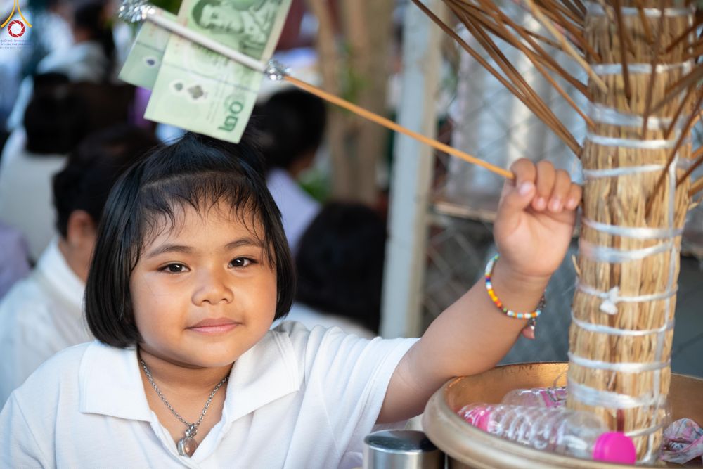 ภาพ No.296805:วันที่ 17 มกราคม พ.ศ. 2569 พิธีจุดประทีปถวายเป็นพุทธบูชา และบูชาธรรมมหาปูชนียาจารย์  ณ วัดโบสถ์บน ต.บางคูเวียง จ.นนทบุรี อนุสรณ์สถานลำดับที่ 4 สถานที่เกิดด้วยกายธรรม ในโครงการธรรมยาตรา กตัญญูบูชา มหาปูชนียาจารย์ พระมงคลเทพมุนี(สด จนฺทสโร) พระผู้ปราบมาร อ