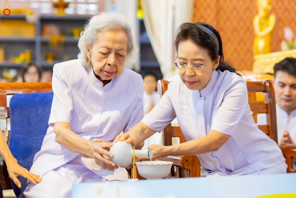 ภาพ No.258900:วันที่ 19 ตุลาคม พ.ศ. 2568 พิธีทอดกฐินสามัคคีทั่วไทย 30,000 วัด โดยคณะศิษยานุศิษย์ บูชาธรรม 81 ปี หลวงพ่อธัมมชโย ณ วัดเมตารางค์ อ.สามโคก จ.ปทุมธานี