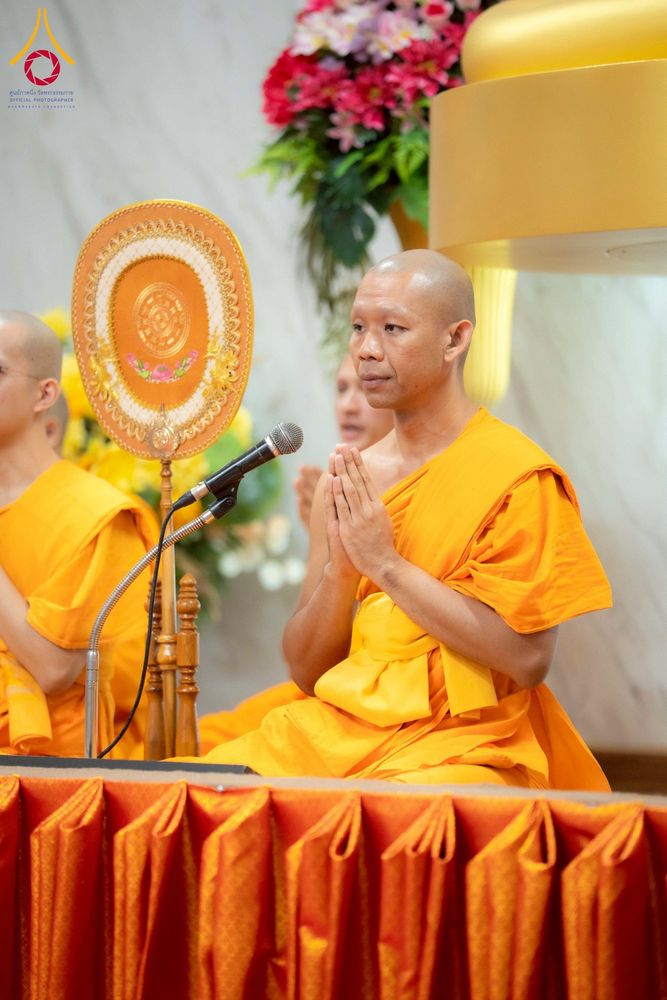 ภาพ No.278238:วันศุกร์ที่ 5 ธันวาคม พ.ศ. 2568 (วันพ่อแห่งชาติ) พิธีบรรพชาอุปสมบทหมู่ธรรมทายาท จำนวน 16 รูป โครงการบรรพชาอุปสมบทหมู่ รุ่นบูชาธรรมมหาปูชนียาจารย์ ประจำปี 2568  ณ ศูนย์ปฏิบัติธรรมและอบรมเยาวชนพระนครศรีอยุธยา จ.พระนครศรีอยุธยา