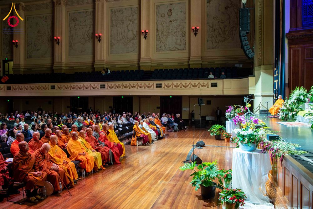 ภาพ No.329243:วันเสาร์ที่ 16 พฤษภาคม พ.ศ.2569 งานฉลองวิสาขบูชานานาชาติแห่งรัฐวิกตอเรีย (United Nations Day of Vesak) ประจำปี 2569 จัดขึ้น ณ นครเมลเบิร์น ประเทศออสเตรเลีย