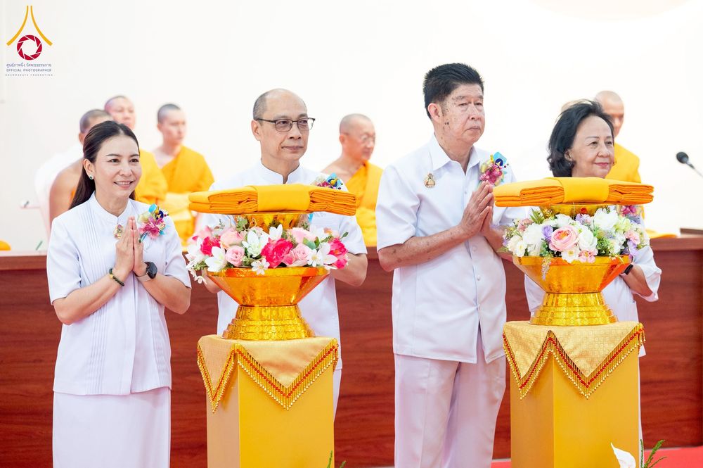 ภาพ No.274939:วันอาทิตย์ที่ 30 พฤศจิกายน พ.ศ. 2568 พิธีทอดผ้าป่า "สร้างองค์พระเจดีย์เพื่อสร้างสันติภาพโลก" ณ ศูนย์ปฏิบัติธรรมระยอง (บ้านช่องลม)