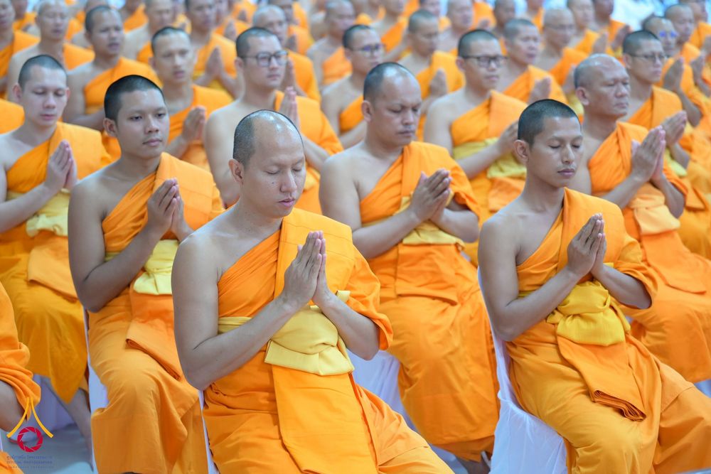 ภาพ No.262475:วันที่ 30 ตุลาคม พ.ศ. 2568 พสกนิกรอำเภอคลองหลวง จัดพิธีบำเพ็ญกุศลสัตตมวาร ถวายพระราชกุศลแด่สมเด็จพระพันปีหลวง ณ วัดพระธรรมกาย