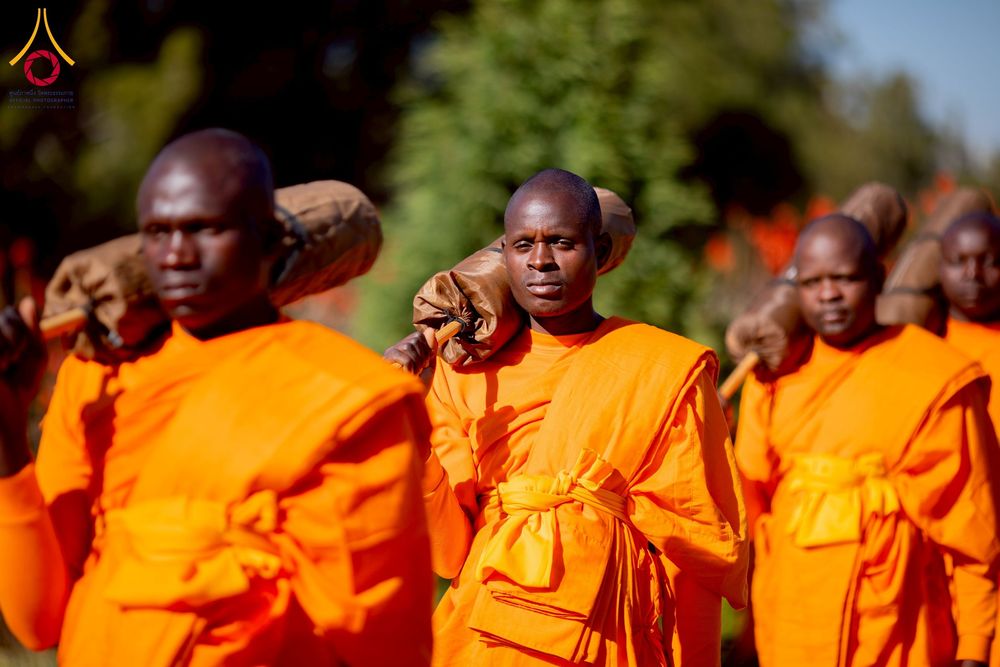 ภาพ No.232835:วันที่ 1 กรกฏาคม พ.ศ. 2568 Dhammayatra in South Africa 2025 ธรรมยาตราแอฟริกาใต้ — เส้นทางแห่งสติ สมาธิ และปัญญา ธรรมทายาทที่ได้อบรมโครงการบรรพชาอุปสมบทหมู่ครั้งที่ 2 ณ วัดพระธรรมกายโจฮันเนสเบิร์ก ประเทศแอฟริกาใต้
