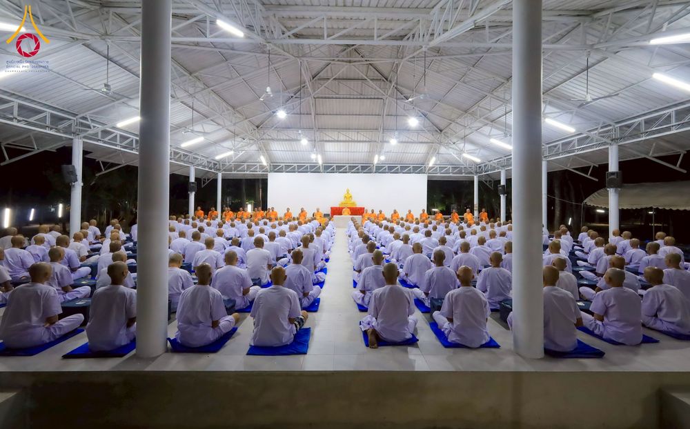 ภาพ No.275949:วันที่ 26-30 พฤศจิกายน พ.ศ. 2568 ทีมพระพี่เลี้ยงตั้งรับ รายงานตัวโครงการบวชบูชาธรรมมหาปูชนียาจารย์ ณ ศูนย์ปฏิบัติธรรมบุรีรัมย์