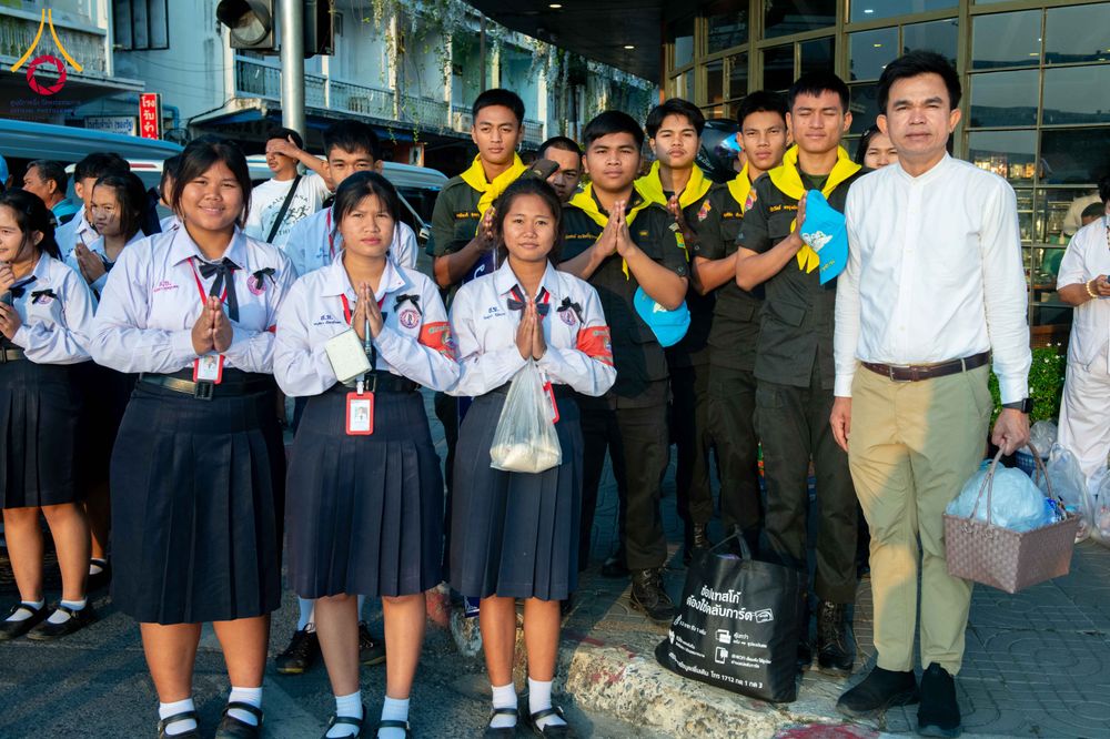 ภาพ No.312774:วันอาทิตย์ที่ 8 มีนาคม พ.ศ.2569 ทำบุญเมืองนครราชสีมา 558 ปี ตักบาตรพระ 10,000 รูป (ภาพชุดที่ 2)