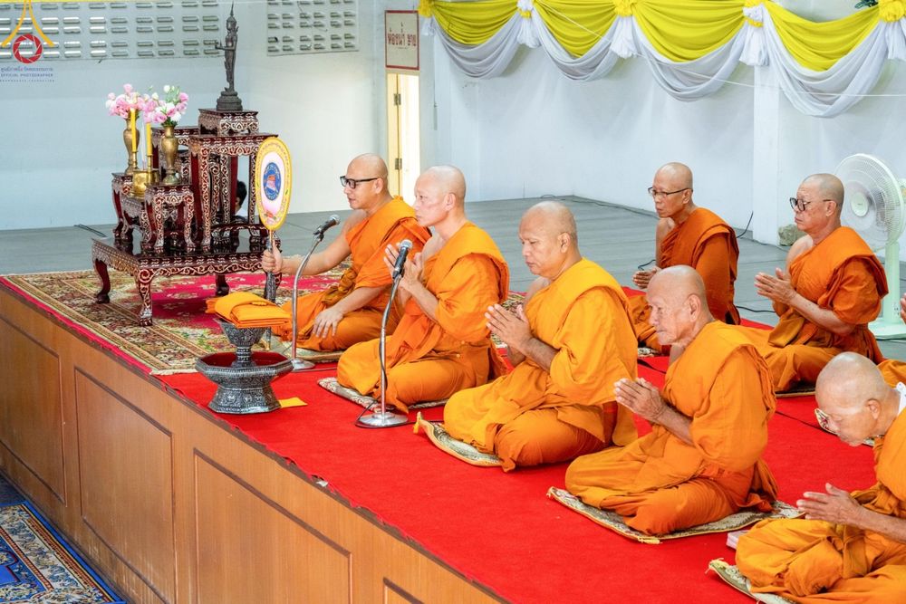 ภาพ No.162796:โครงการกฐินสามัคคีทั่วไทย 30,000 วัด บูชาธรรม 80 ปี หลวงพ่อธัมมชโย โดย คณะศิษยานุศิษย์วัดพระธรรมกาย ณ วัดโบสถ์บน จ.นนทบุรี วันที่ 19 ตุลาคม พ.ศ. 2567