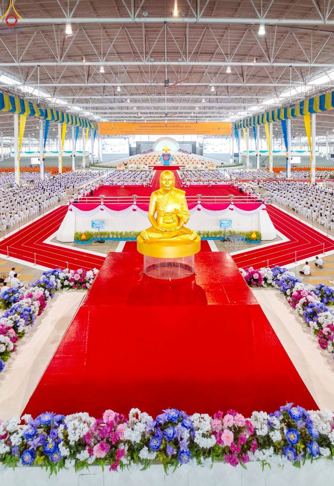 ภาพ No.243728:วันอาทิตย์ที่ 7 กันยายน พ.ศ. 2568 พิธีบูชาครูผู้ค้นพบวิชชาธรรมกาย , พิธีบูชาข้าวพระ ณ สภาธรรมกายสากล วัดพระธรรมกาย