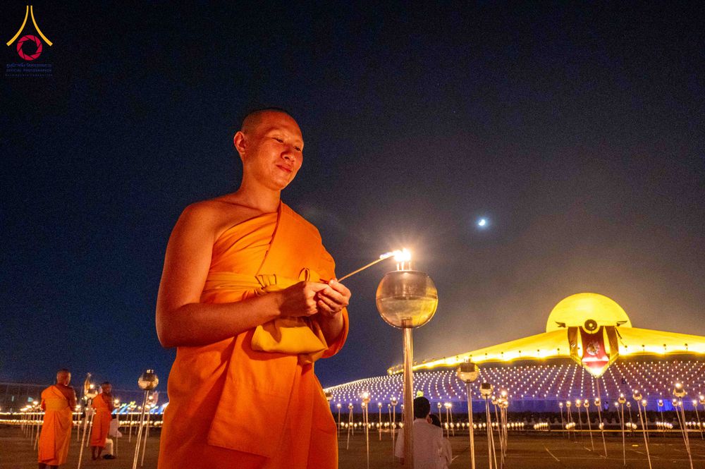 ภาพ No.312383:วันอังคารที่ 3 มีนาคม พ.ศ.2569 พิธีเวียนประทักษิณและจุดมาฆประทีป (ภาพชุดที่ 2) ณ ลานธรรมพระมหาธรรมกายเจดีย์ วัดพระธรรมกาย