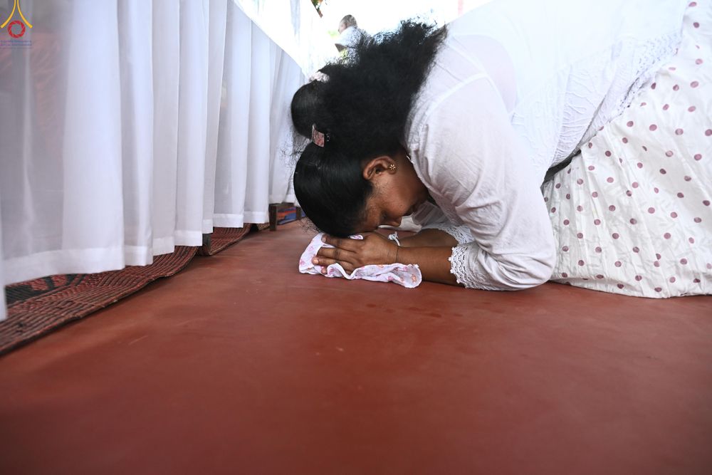 ภาพ No.278696:วันที่ 30 ตุลาคม พ.ศ.2568 กฐินสมทบต่างประเทศ โดยคณะศิษยานุศิษย์ บูชาธรรม 81 ปี หลวงพ่อธัมมชโย ณ วัดศรีสุดาสนะ รังกุต วิหาร ประเทศศรีลังกา