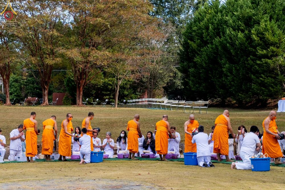 ภาพ No.64005:พิธีทอดกฐินสามัคคี ประจำปีพุทธศักราช 2565 ณ วัดพระธรรมกายจอร์เจีย ประเทศสหรัฐอเมริกา วันอาทิตย์ที่  23  ตุลาคม  พ.ศ. 2565
