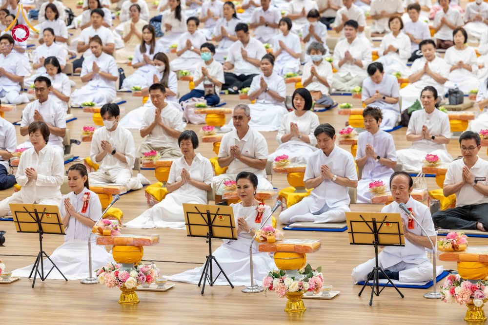 ภาพ No.313640:วันอาทิตย์ที่ 15 มีนาคม พ.ศ. 2569 พิธีร่วมบุญบรรพชาสามเณร 5000 รูป ณ ห้องแก้วสารพัดนึก 2 สภาธรรมกายสากล วัดพระธรรมกาย