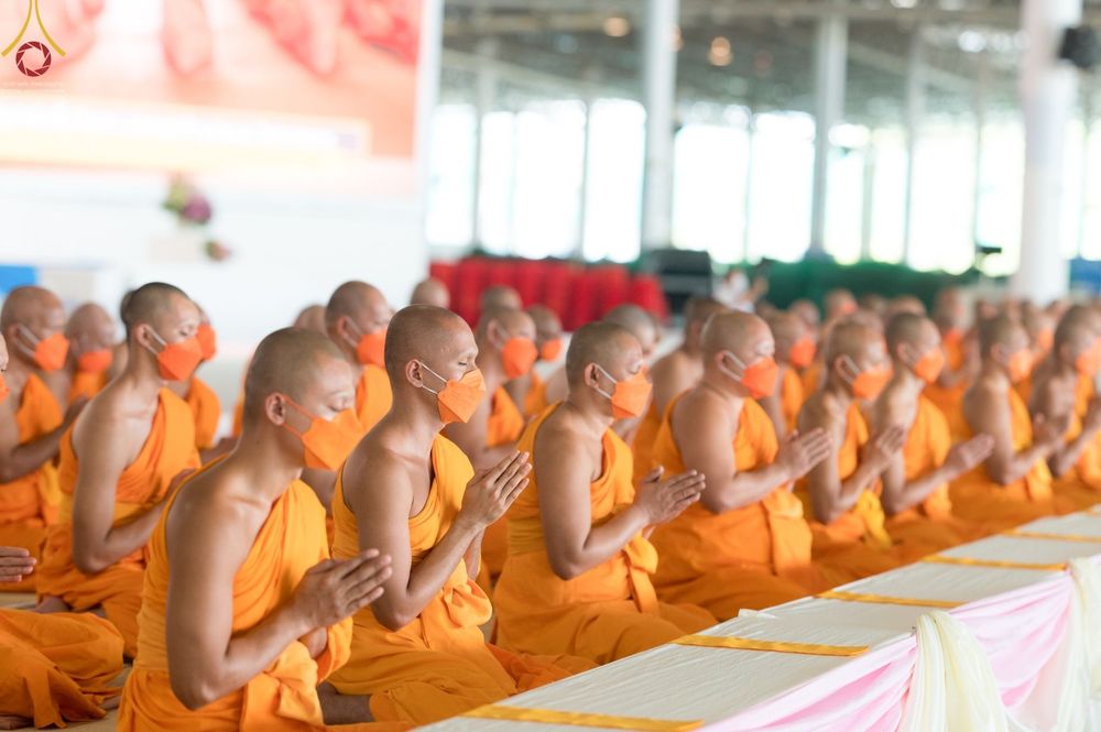 ภาพ No.66467:พิธีถวายอุปกรณ์เครื่องกันหนาว แด่คณะพระภิกษุ สามเณร วัดพระธรรมกาย วันเสาร์ที่ 10 ธันวาคม พ.ศ. 2565 ณ สภาธรรมกายสากล วัดพระธรรมกาย จ.ปทุมธานี