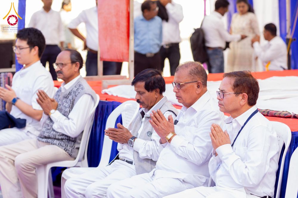 ภาพ No.283740:วันที่ 6-7 ธันวาคม พ.ศ. 2568  พิธีรับมอบหนังสือแสดงเจตจำนงถวายสิทธิครอบครองและใช้ประโยชน์วัดสันติวัน เมืองนาคปูร์  พิธีจุดโคมประทีปถวายเป็นพุทธบูชา และอุทิศบุญกุศลแด่ ดร.บี.อาร์. อัมเบดการ์  พิธีบูชาข้าวพระถ่ายทอดสดจากประเทศไทย