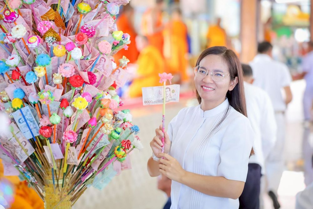 ภาพ No.269719:วันที่ 25 ตุลาคม พ.ศ. 2568 พิธีทอดกฐินสามัคคีทั่วไทย ณ วัดป่าแดง ต.ป่าแดง  อ.ชาติตระการ จ.พิษณุโลก โดยคณะศิษยานุศิษย์ บูชาธรรม 81 ปี หลวงพ่อธัมมชโย