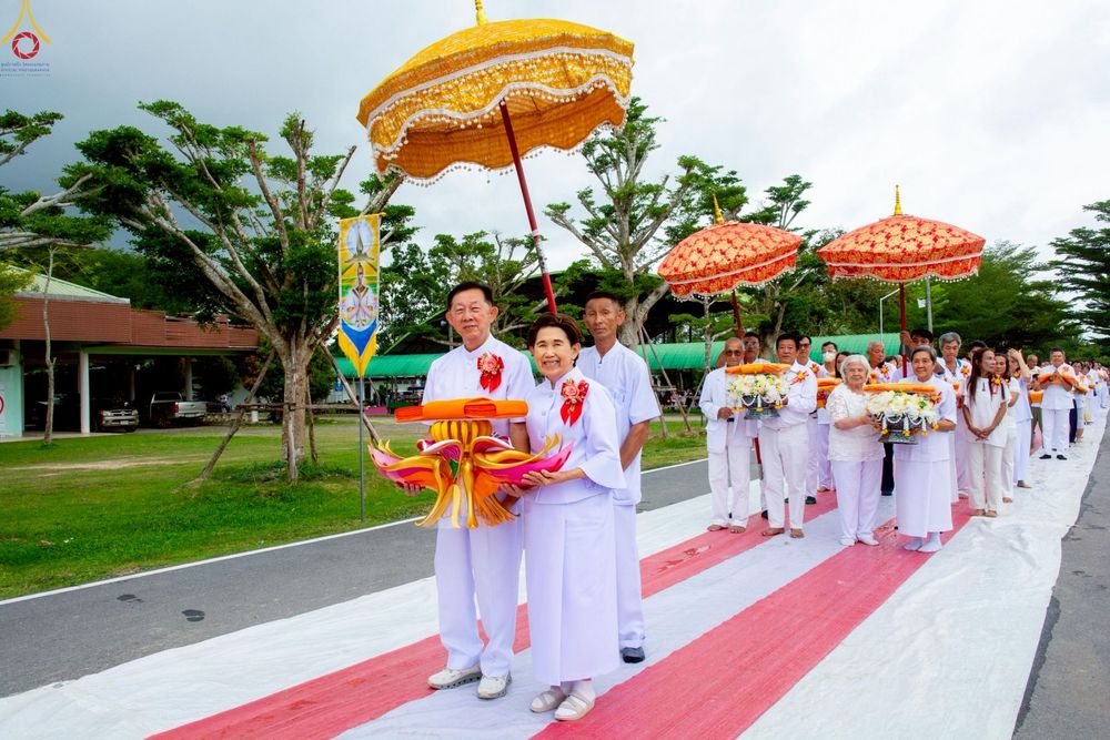 ภาพ No.268533:วันพฤหัสบดีที่ 23 ตุลาคม พ.ศ. 2568 พิธีทอดกฐินเพื่อสร้างสุขพิมาน ณ ศูนย์ปฏิบัติธรรมภาคใต้ บางกล่ำ สงขลา