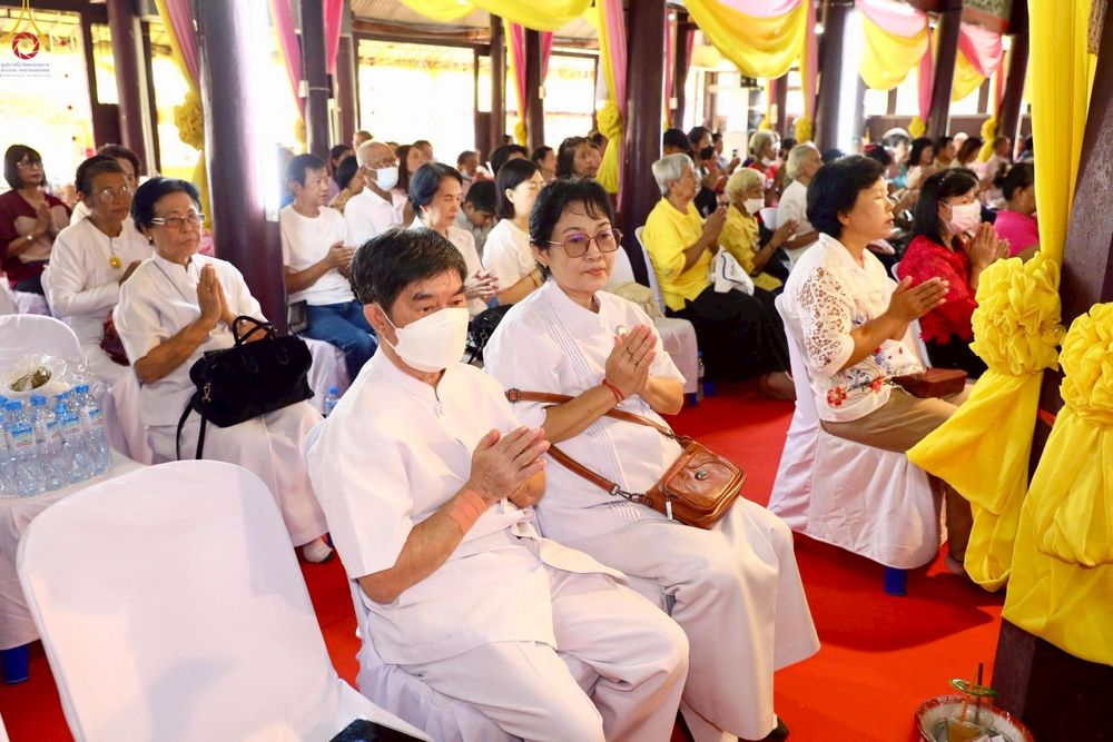 ภาพ No.253929:วันที่ 12 ตุลาคม พ.ศ. 2568 พิธีทอดกฐินสามัคคีทั่วไทย 30,000 วัด โดยคณะศิษยานุศิษย์ บูชาธรรม 81 ปี หลวงพ่อธัมมชโย ณ วัดบางกะเจ้ากลาง อ.พระประแดง จ.สมุทรปราการ