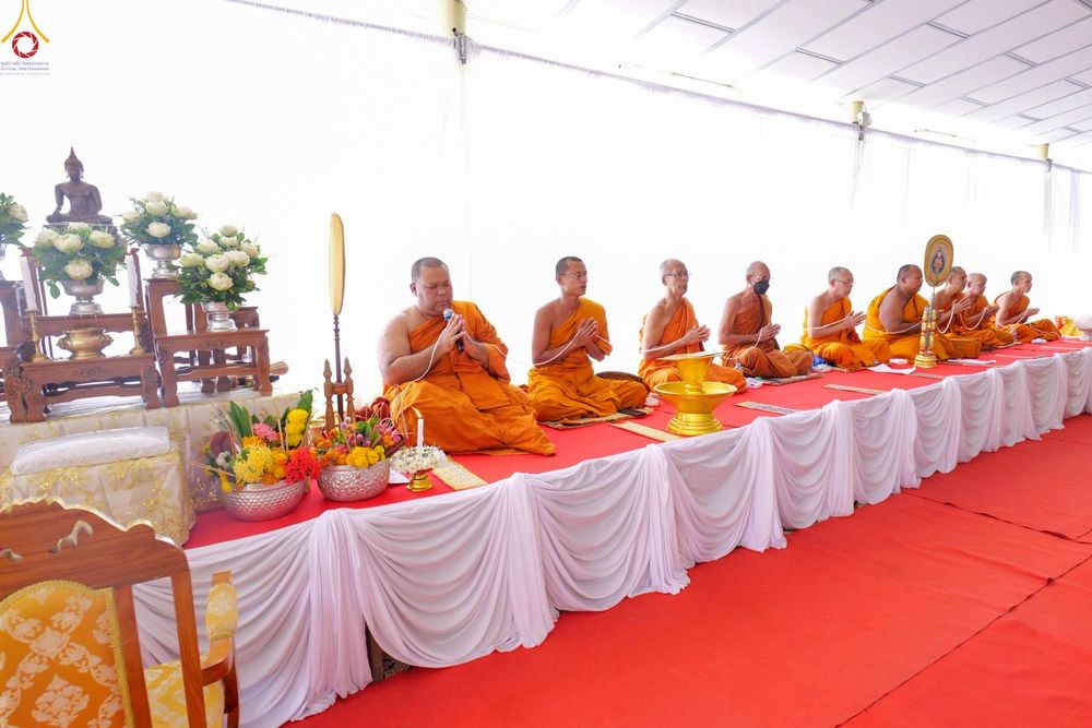 ภาพ No.262536:วันที่ 21 ตุลาคม พ.ศ. 2568 พิธีทอดกฐินสามัคคีทั่วไทย 30,000 วัด โดยคณะศิษยานุศิษย์ บูชาธรรม 81 ปี หลวงพ่อธัมมชโย ณ วัดต้นไทร ต.บางขัน อ.บางขัน จ.นครศรีธรรมราช